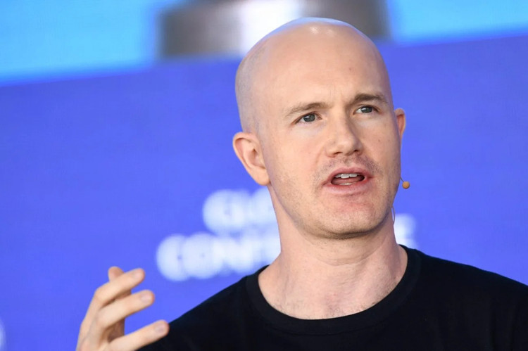 CoinbaseCEO传言美国SEC将禁止散户参与加密货币质押1