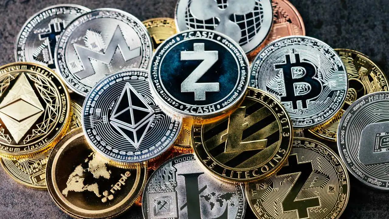 Internet计算机（ICP）继续为开发人员列出最受欢迎的Altcoins列表