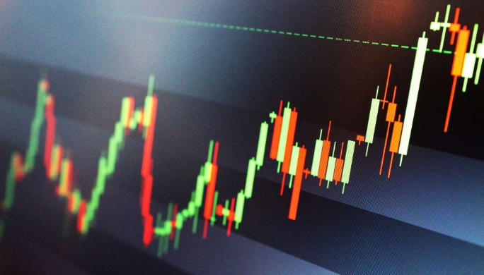 如何利用K线组合预测以太坊（ETH）的下一个关键变盘点？